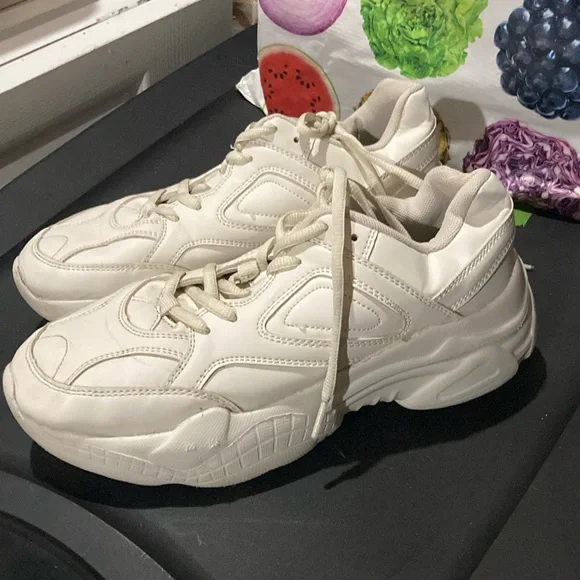 PrettyLittleThing Shoes Plt Chunky White Sneakers Poshmark